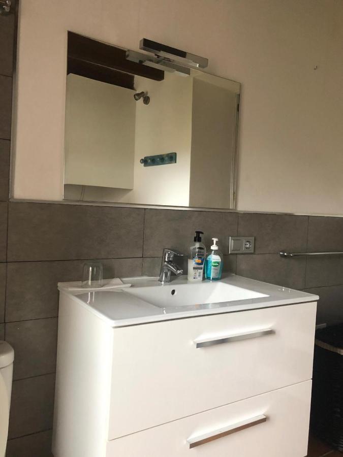 Appartement Stadthaus Mitten Im Kuenstlerviertel Von Mit Zwei *